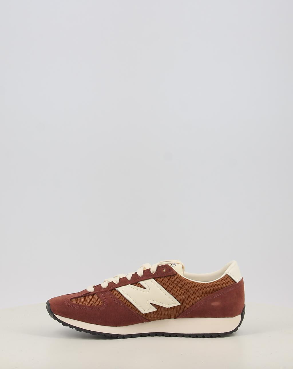 Zapatillas NEW BALANCE U4713G5 marrón, foto 3 de 7